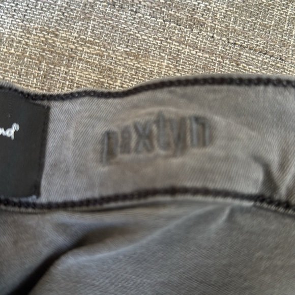 7 For All Mankind Paxtyn Skinny - Picture 5 of 12